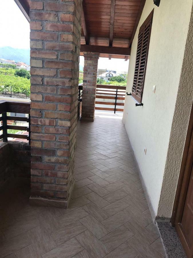 Sara'S Villa Шкодер Экстерьер фото
